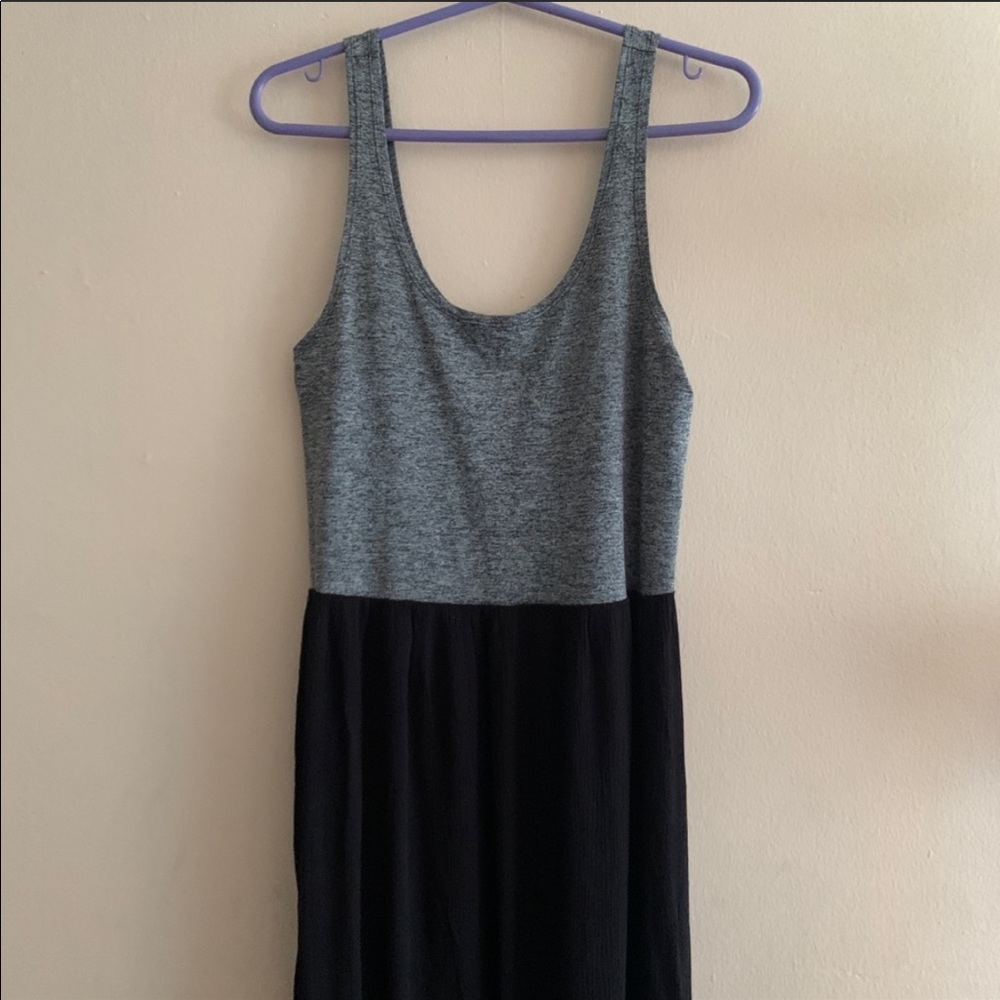 Lou & Grey black & gray crinkle maxi dress XS / Small spring / summer dress